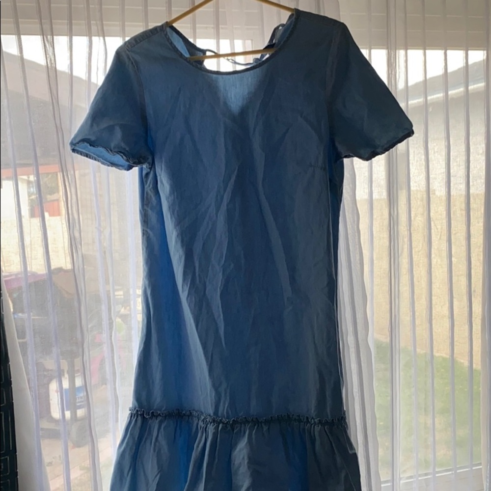 Women’s dress
